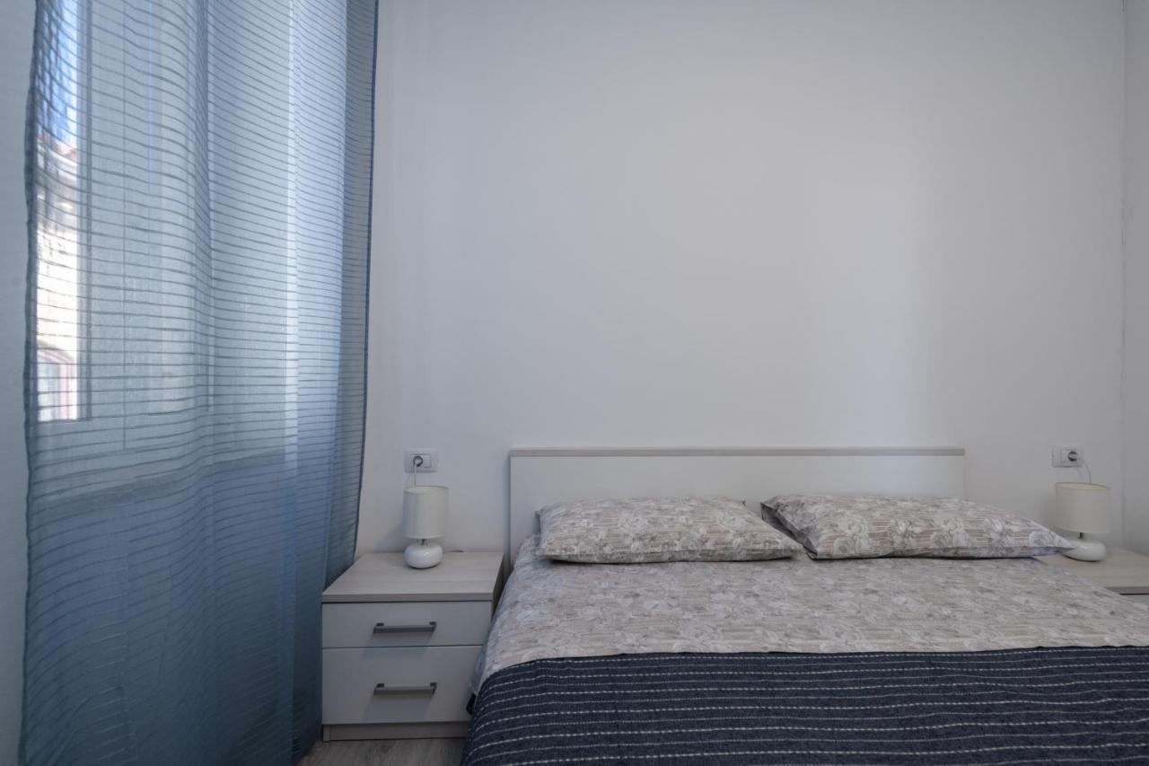 Island Sea View Free Parking Apartamento Rovinj Exterior foto